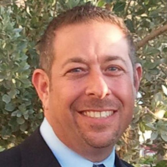 Meet your Posher, Rob - Picture 4 of 4